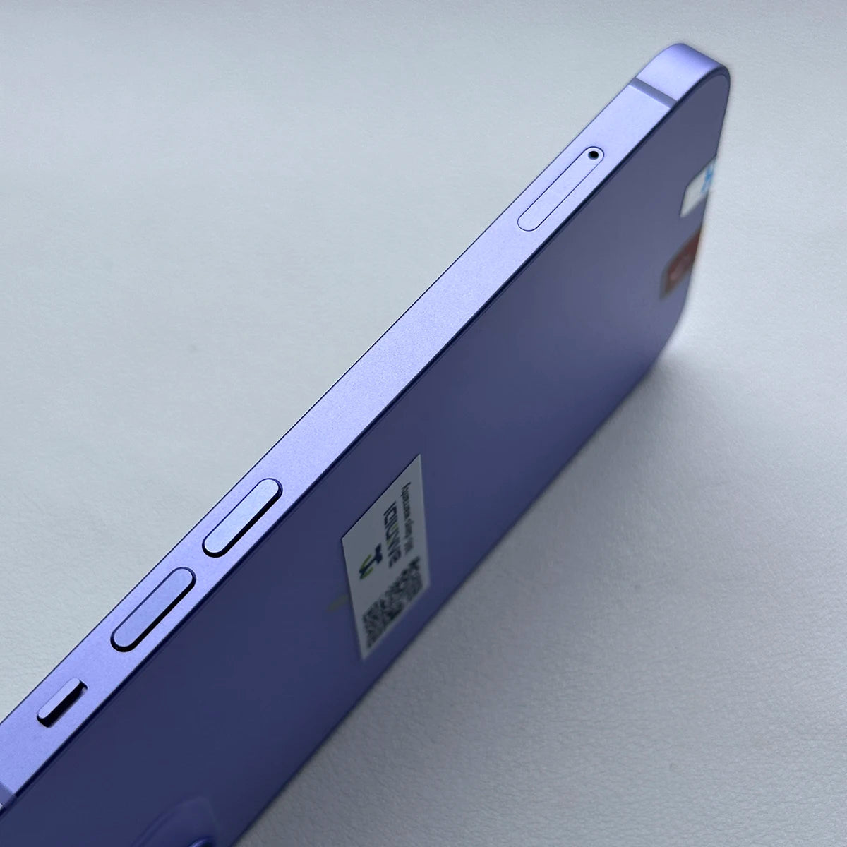 Unlocked iPhone 12 CellPhone 128GB/256GB ROM 4G RAM Original 6.1" OLED Screen A14 Bionic 12MP 95% New Smartphone