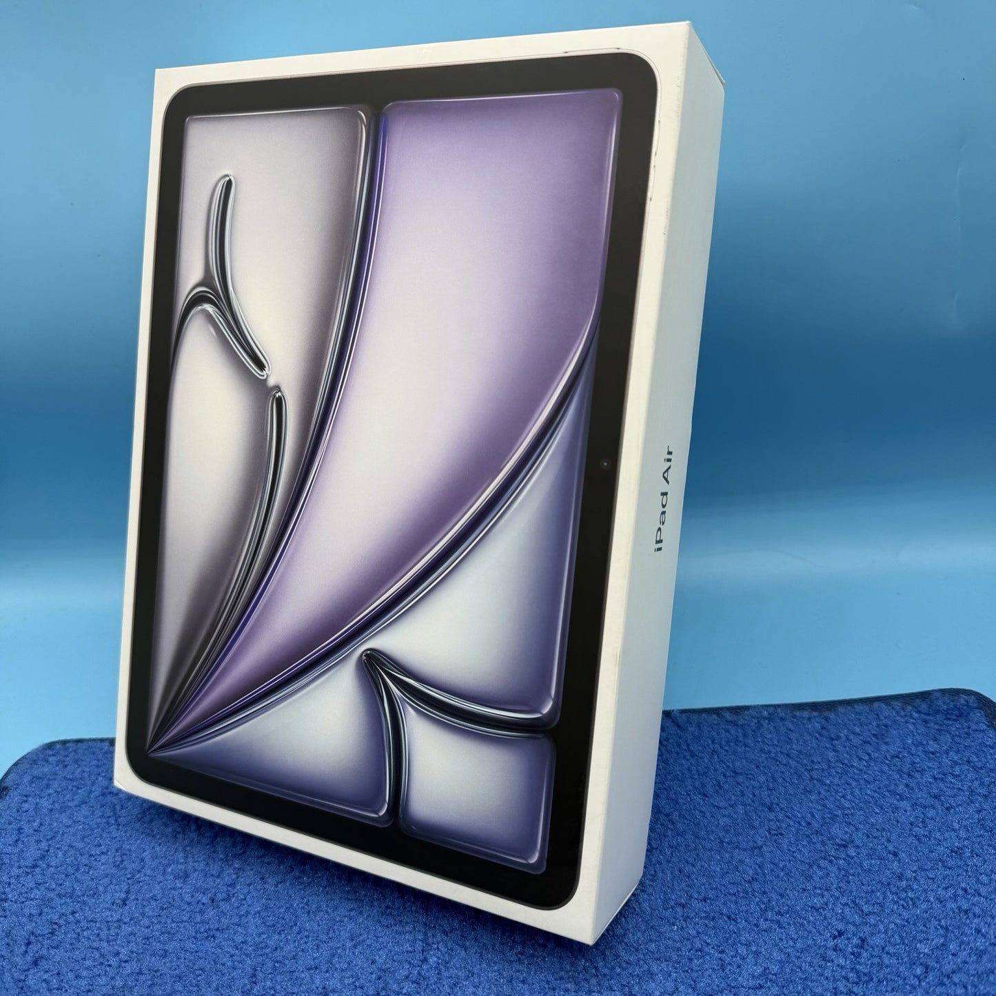 2025 Apple iPad Air 11-inch M3 Chip 128GB Wi-Fi Space Gray MC9W4LL/A