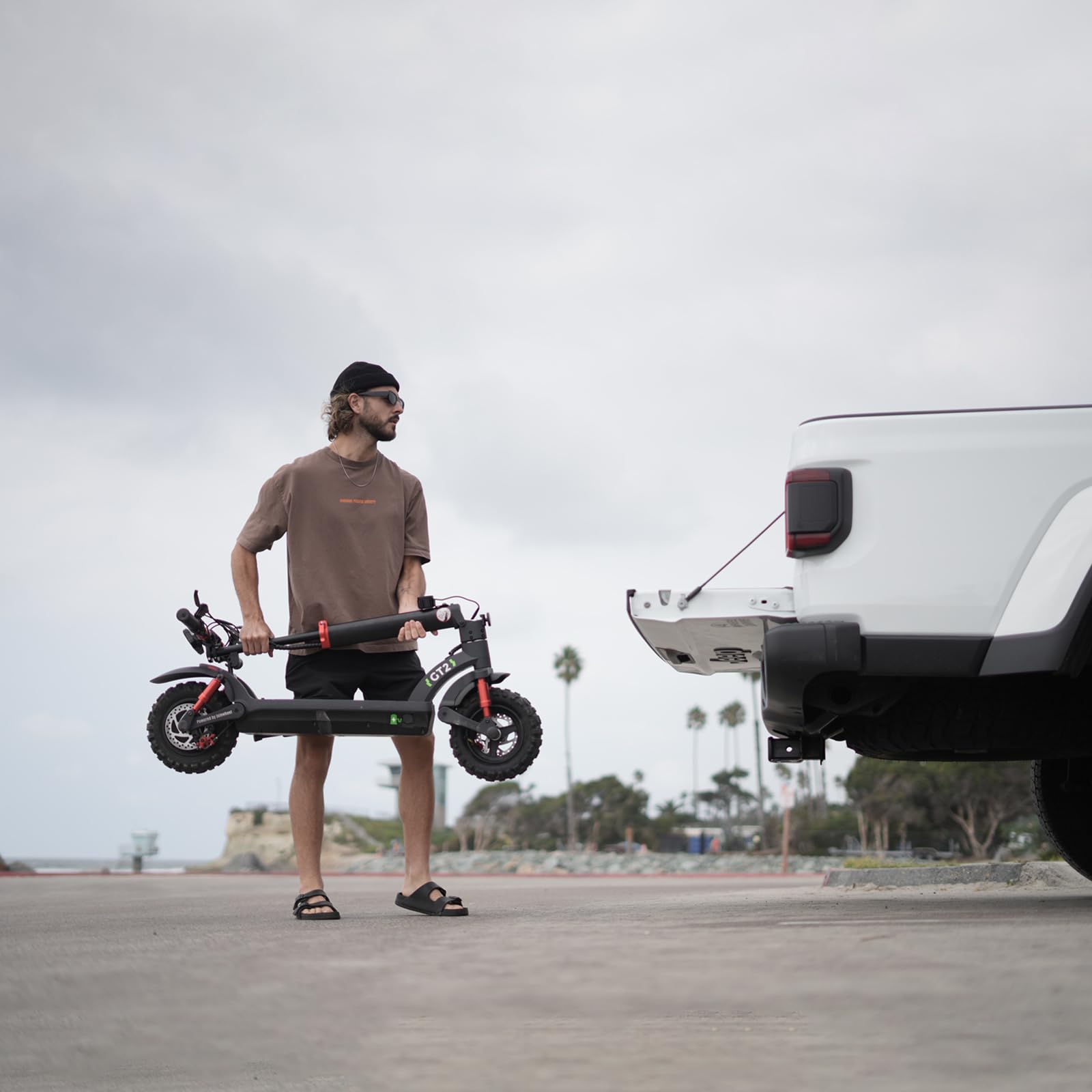 isinwheel Electric Scooter for Adults, 1000/800W Motor Up to 28 MPH, 37/28 Miles Range, APP Control, NFC Lock, 11/10" Off-Road Tires, Foldable Commuting E Scooter with Dual Suspension