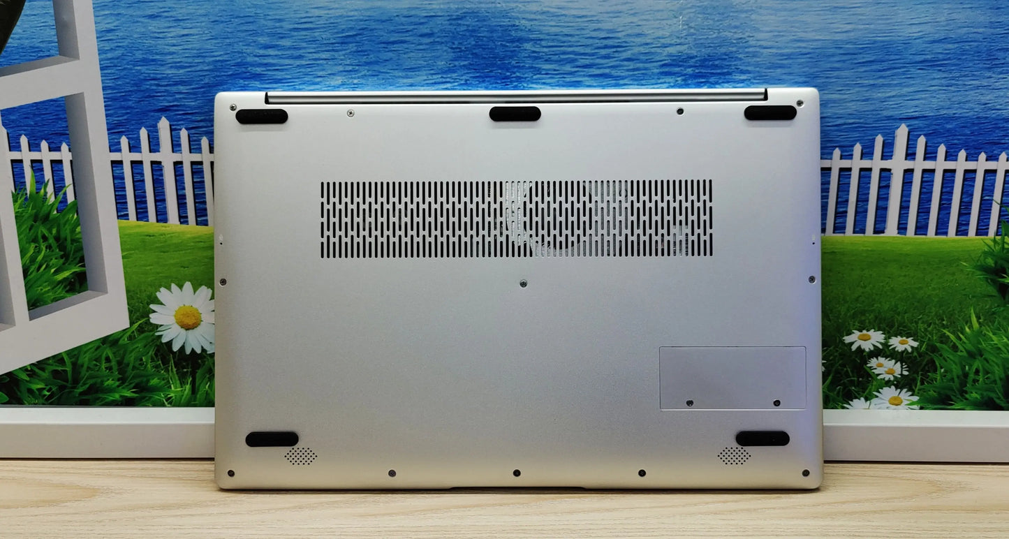 Super Cheap Chinese Wholesale 15.6 Inch Core I3 Laptop in Stock