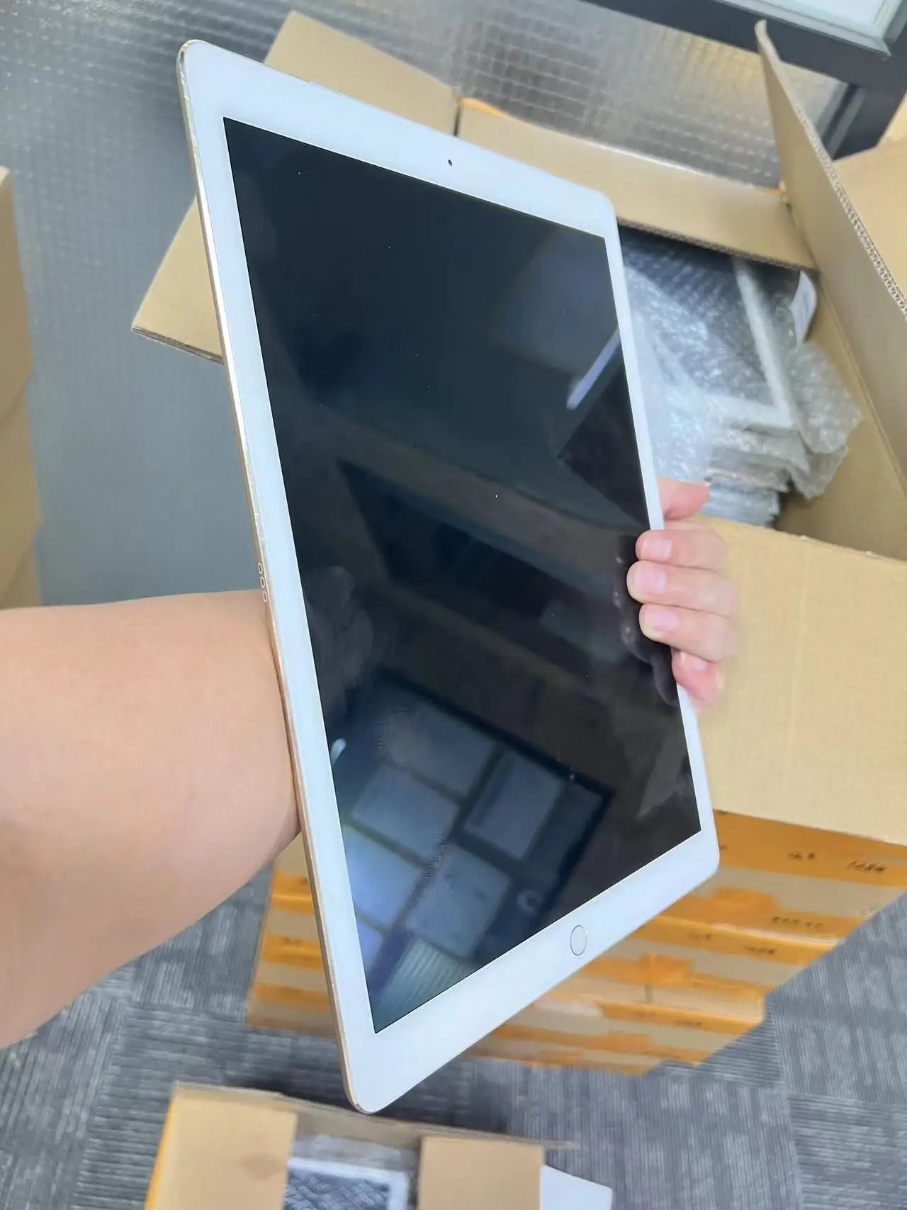 Original Apple iPad Pro 12.9'' 2017 Wifi Wifi+Cellular Unlocked iPad 2nd Gen ROM 64GB RAM 4GB 10,891 mAh 12MP IPS LCD iOS 10.3.2