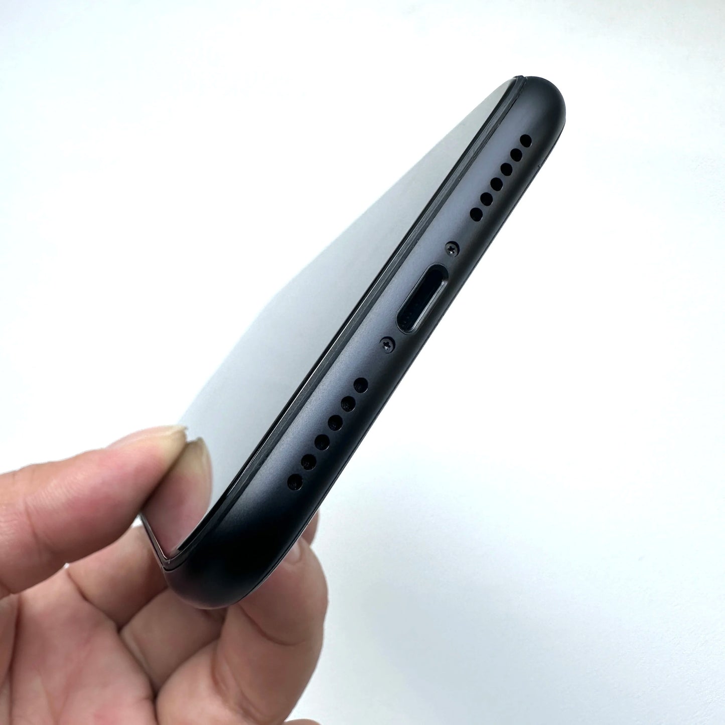 Original iPhone XR 4G LTE Mobile Phone 6.1" Display 64GB/128GB ROM 3GB RAM 12MP A12 Bionic IOS CellPhone Unlocked