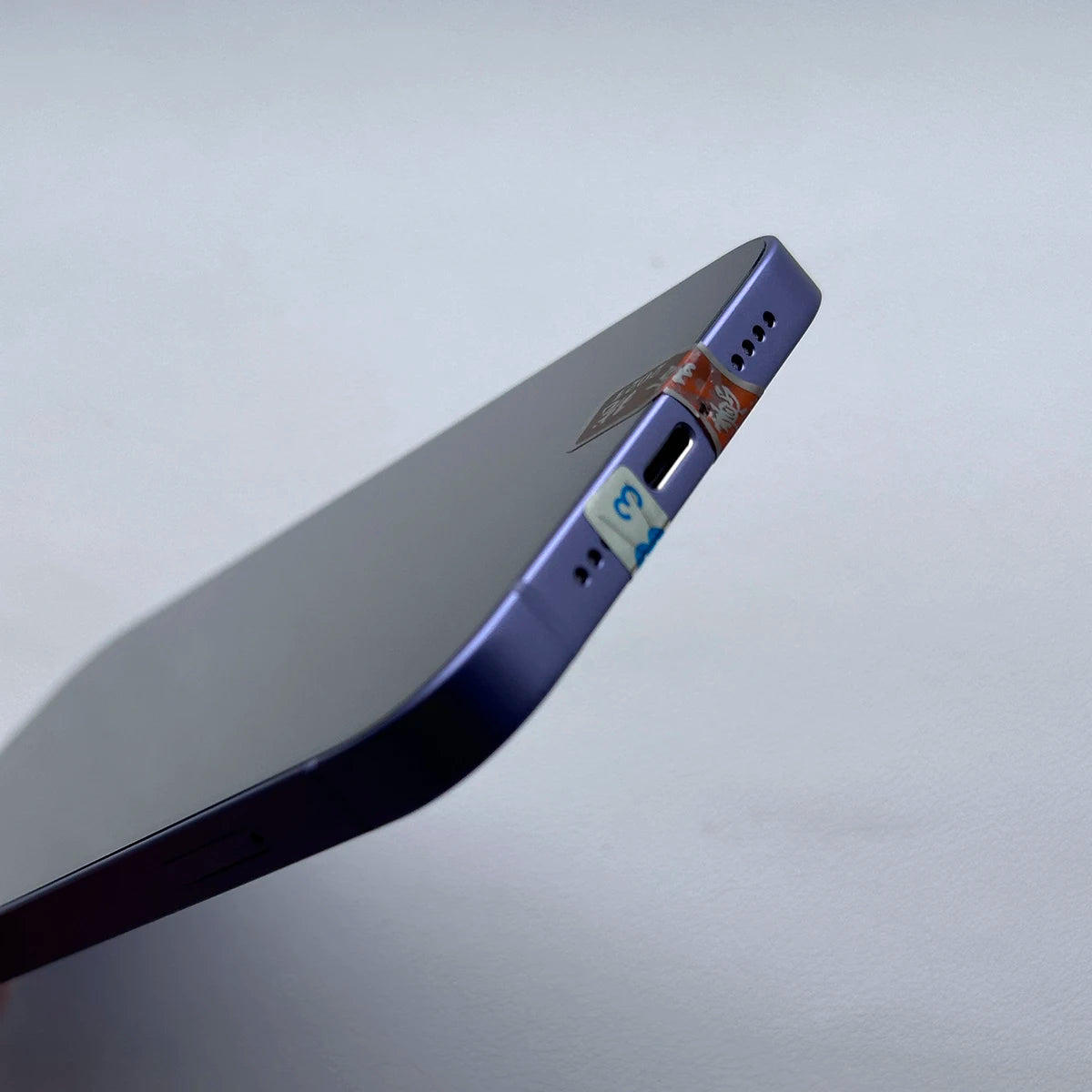 Unlocked iPhone 12 CellPhone 128GB/256GB ROM 4G RAM Original 6.1" OLED Screen A14 Bionic 12MP 95% New Smartphone