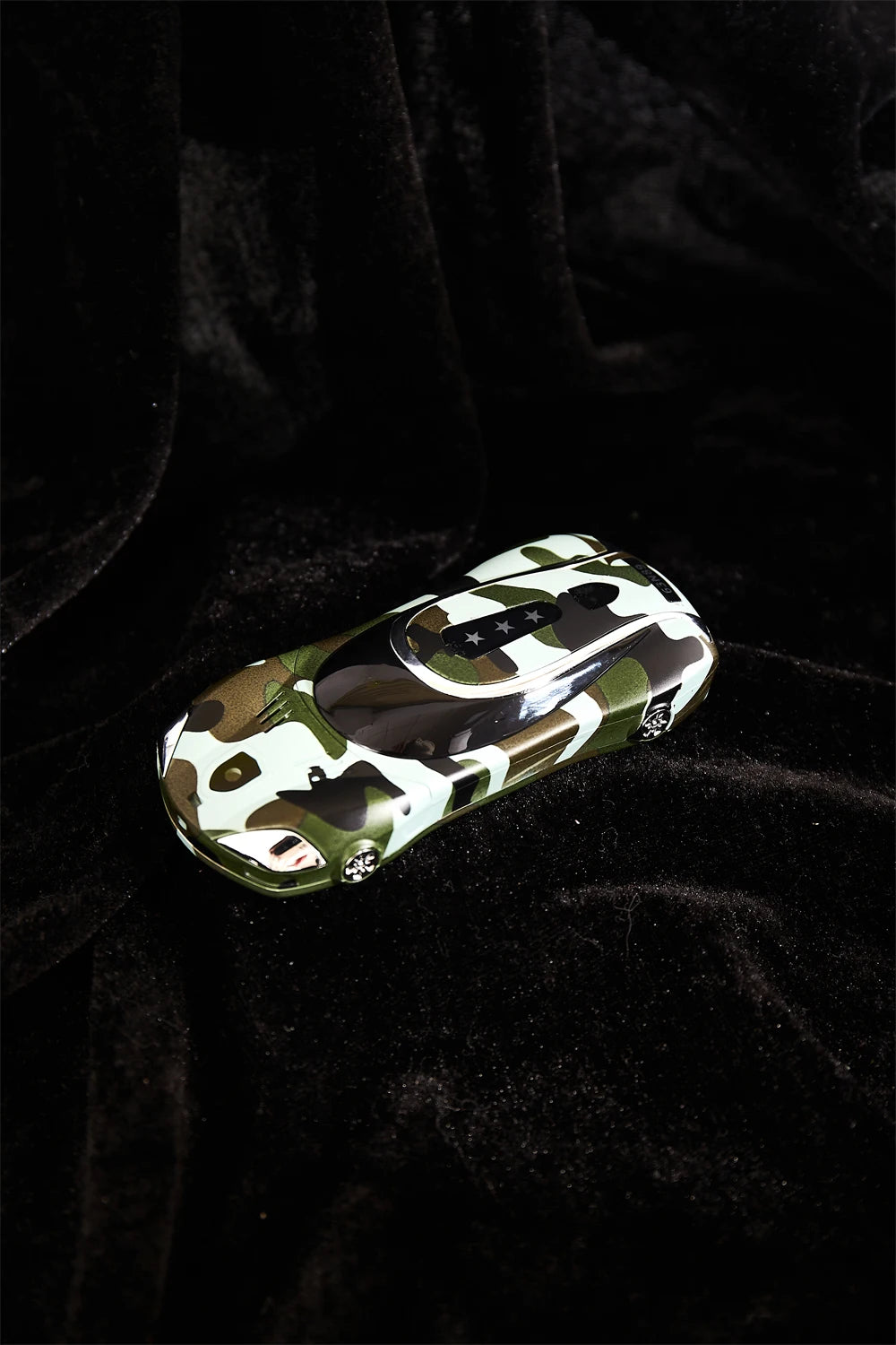 Car Shape Push Button Mobile Phone 1.8 Inch Mini Student Dual Sim 0.3MP CellPhone MP3 Wireless FM Luxury Type-C Telephone