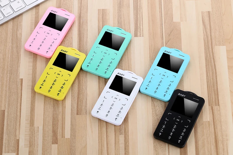 Unlocked Super Mini Card Mobile Phone 1.77 Inch 2G GSM Single SIM MP3 Telephone Bluetooth Dialer FM Blacklist Student CellPhones