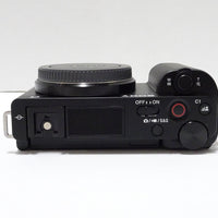 Sony ZV-E10 24.2MP APS-C- UHD 4K30p- GREAT COND- SUPER LOW SHUTTER COUNT 47