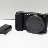 Sony ZV-E10 24.2MP APS-C- UHD 4K30p- GREAT COND- SUPER LOW SHUTTER COUNT 47